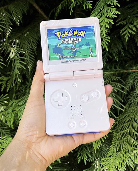 Nintendo Game Boy Advance SP White .